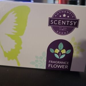 Scentsy Fragrance Flower